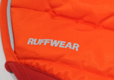 Ruffwear　パウダーハウンドジャケット　ロゴ