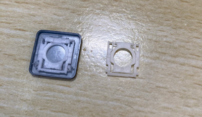 ロジクール　MX　Keys　キーキャップとヒンジ　交換　